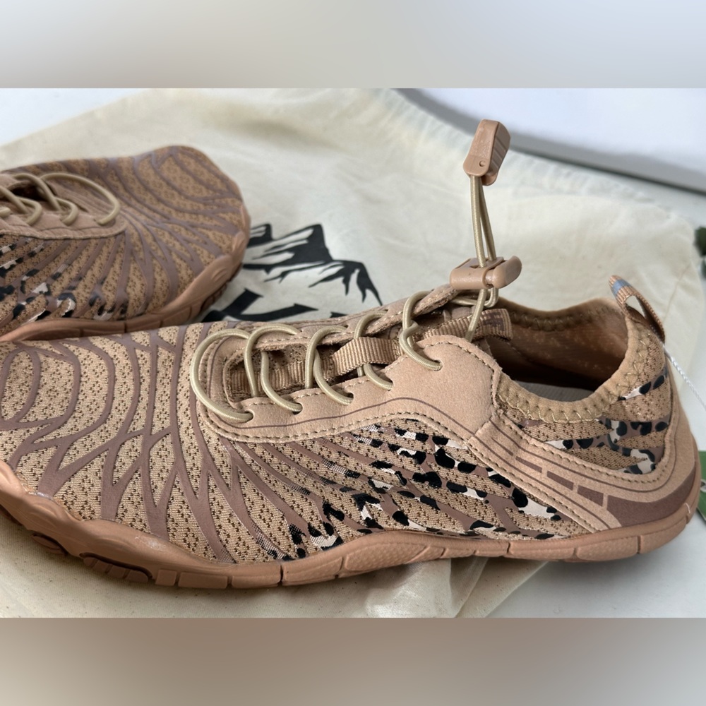 Hike Footwear HF Signature Leopard Barefoot Walking Shoes Unisex  Size 38 - Picture 3 of 3